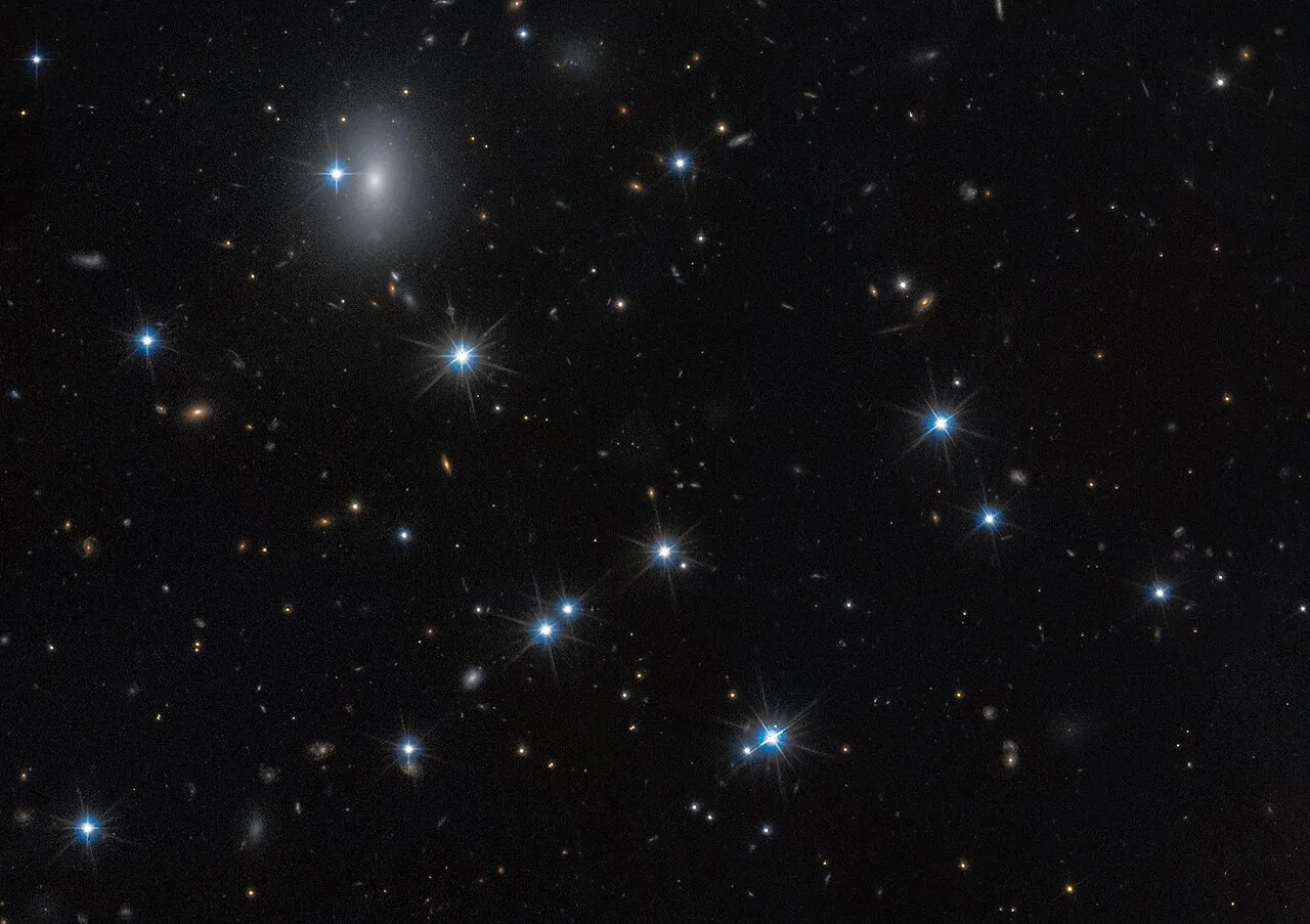 Galaxy field of low-surface-brightness galaxy CDG-2